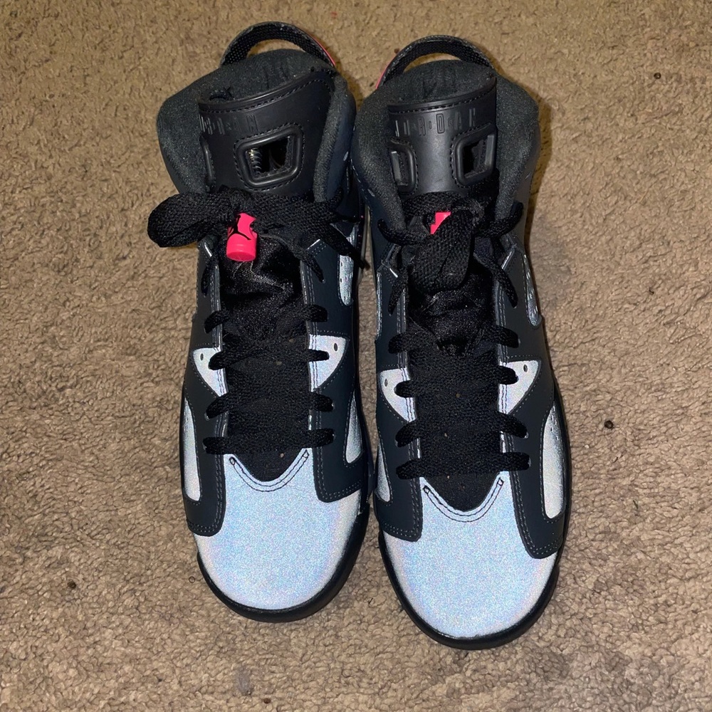Air Jordan 6 GS Hyper Pink w/ 3M reflective